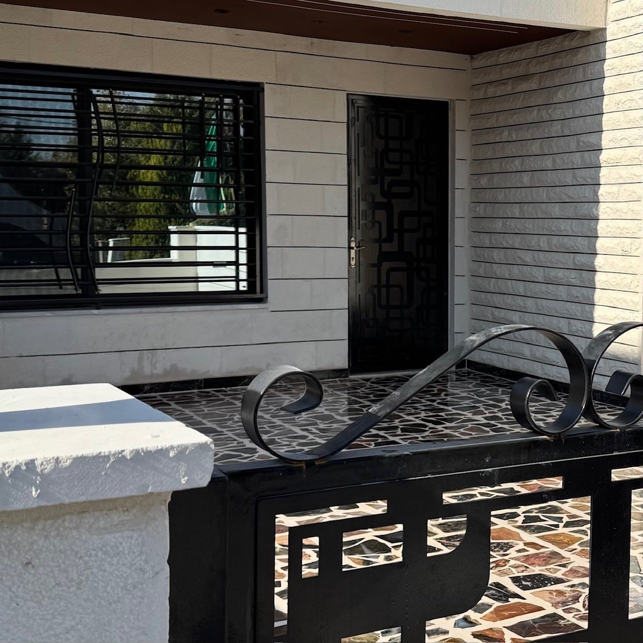 شقة أرضية فاخرة في شفا بدران