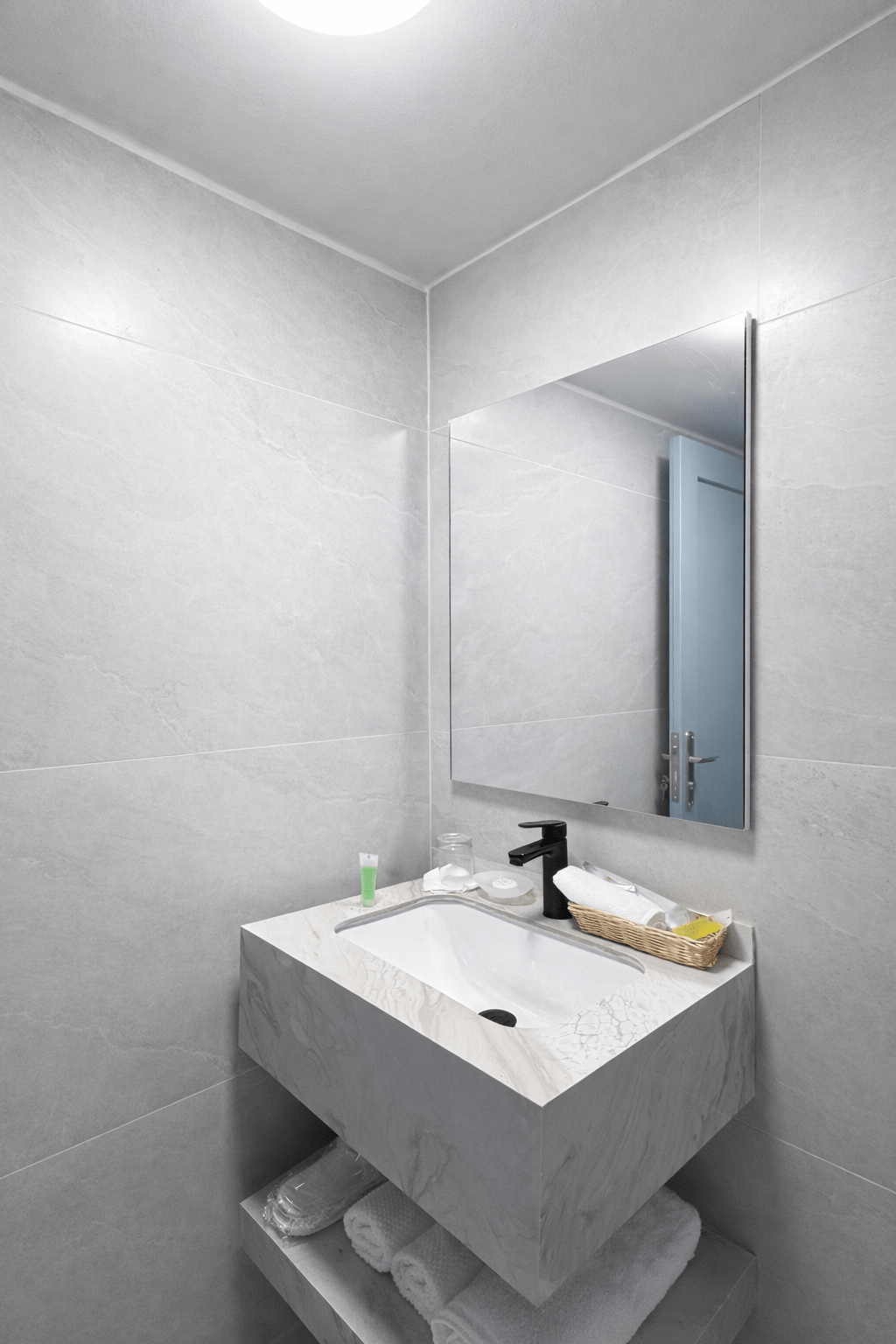 شقة مفروشة للإيجار في العبدلي