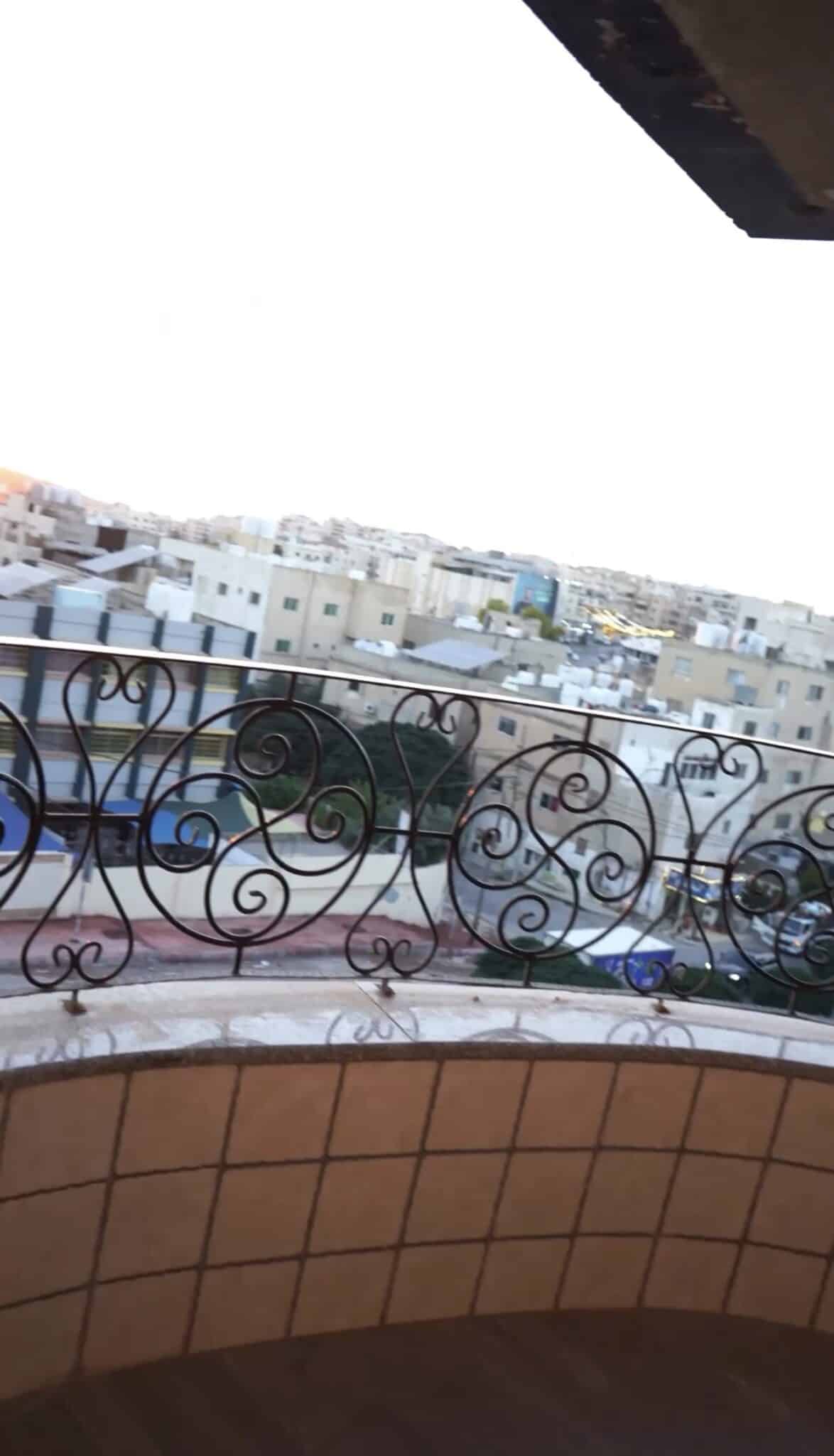 فرصة استثمارية – فندق مميز للبيع